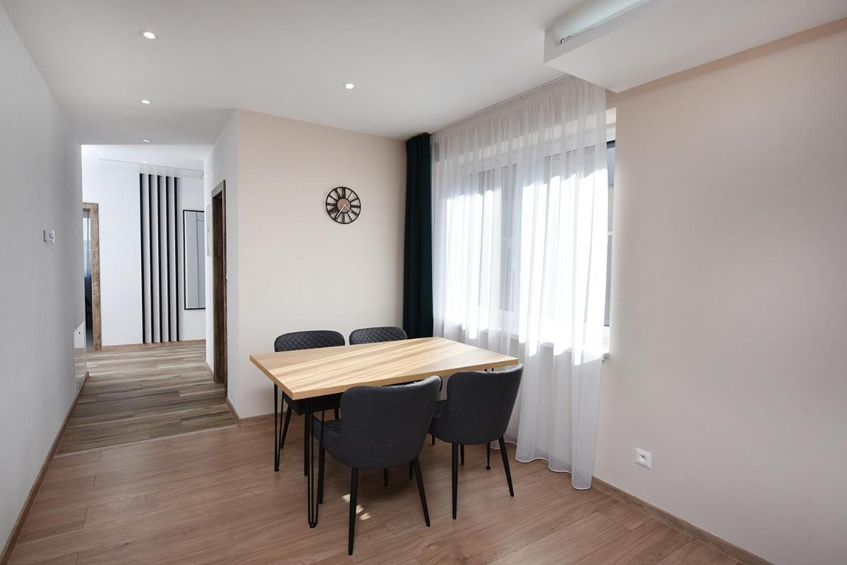 Apartmany Virbo ヴルボフ エクステリア 写真